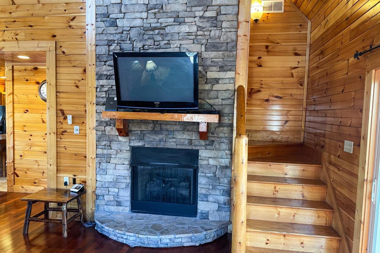 Black Bear Hideaway Cabin Gatlinburg Dış mekan fotoğraf