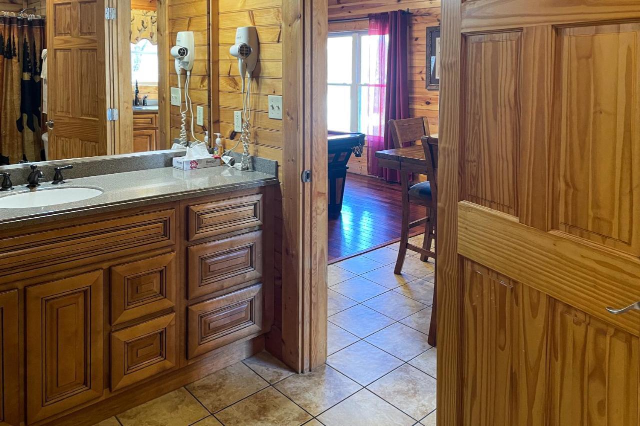 Black Bear Hideaway Cabin Gatlinburg Dış mekan fotoğraf